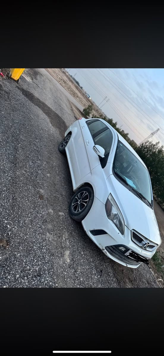 وين اليدور مكفول
وبسعر مناسب 
السياره كفاله عامه 
***********
