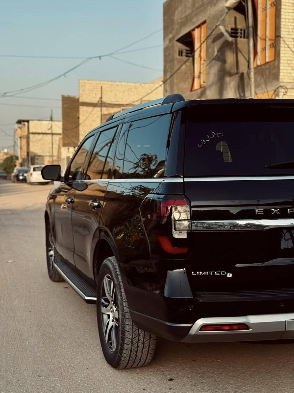 ‎فورد اكسبدشن مديل2022 شاصي قصير
السعر //305  ورقه وبيه مجال 

‎ 1/1فــول فـــول مواصفات 
‎سقف بانورما
‎مرايا كهرباء 
‎‏‎بصمة ابواب
‎‏‎بصمة تشغيل 
‎‏‎تشغيل عن بعد
‎كير ماوس
‎هاند بريك بصمة 
‎كير شفت ستيرين
‎شحن واير ليس
‎شاشة كبير
‎نظام اوتو بارك
‎كاميرا خلفي 
‎اوتو ستارت ستوب
‎نقطة عماء
‎تحديد سرعة
‎تحديد مسار
‎رادار امامي 
‎رادار جانبي 
‎رادار خلفي 
‎حساسات امامي 
‎حساسات جانبي 
‎حساسات خلفي 
‎ستيرن فوليوم 
‎ستيرن كهربائي 
‎ستيرن خزن
‎ستيرن تدفئة
كشنات_ VIP
‎كشنات جلد
‎كشنات كهربائي 
‎كشنات خزن
‎كشنات تبريد
‎كشنات تدفئة
‎كشنات ٧راكب
‎تبريد لمس
‎تبريد مركزي
‎تبريد ٣قطع
‎صندوق كهربائي 
‎‏‎لايتات ليد زينون بیلادي
‎بروجكتور ليد زينون بيلادي 
‎‏‎بكلايتات ليد بيلادي 
‎ويل كروم
‎محرك 3.5 ستة سلندر توين توربو
صبغ قطعه وحده جاملغ جهت السايق فقط 
تترقم جميع المحافضات
***********
‭٠٧٧٣ ٥٢٦ ٤٤٤٢‬
