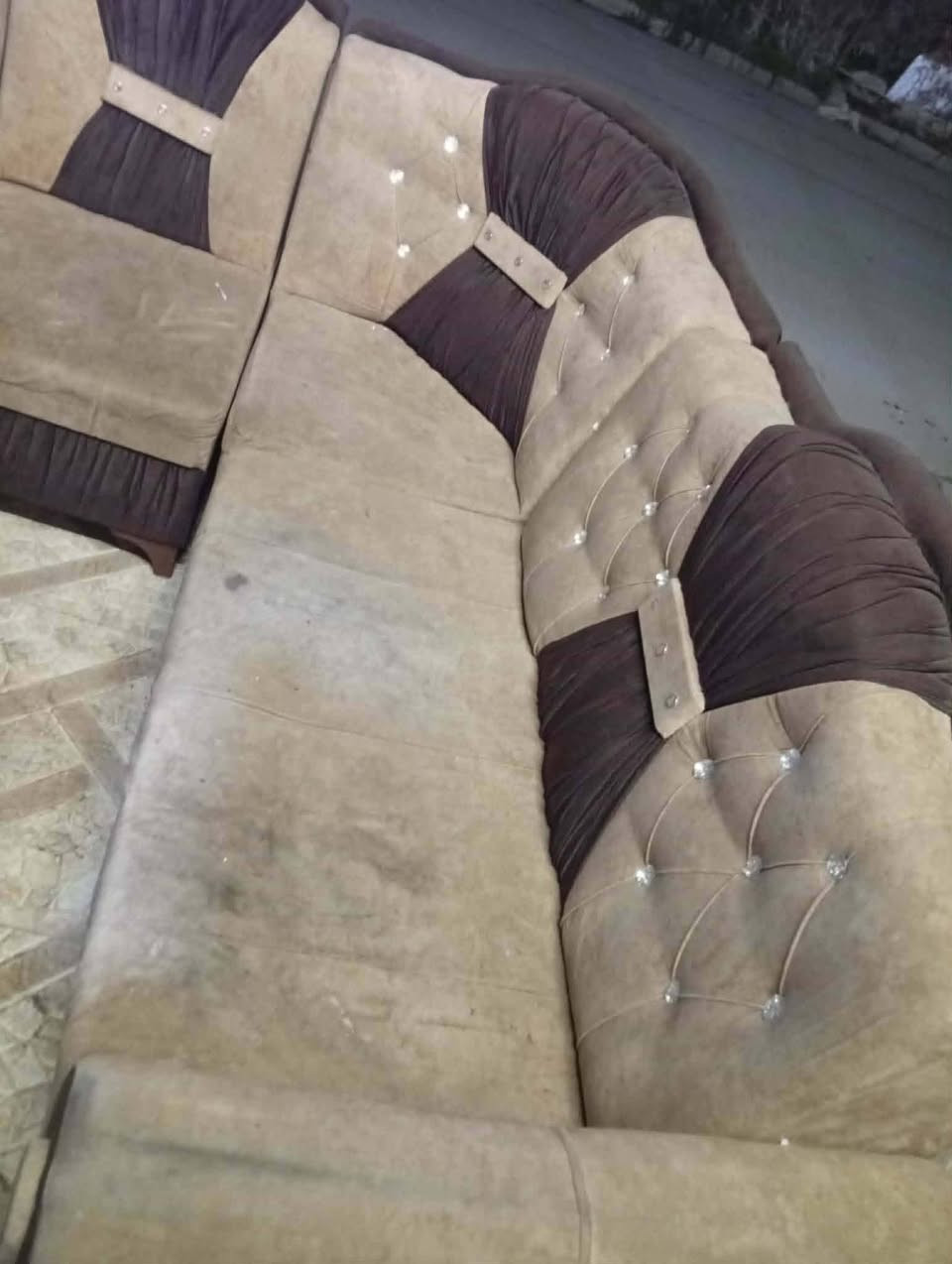 ديوان للبيع سعر ١٥٠


**إذا كنت صاحب هذا الإعلان وتريد حذفه لأي سبب، رجاءا أرسل رسالة إلى الدعم الفني**