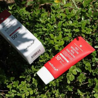 واقي شمسي • للبشرة الحساسة • SPF50+
