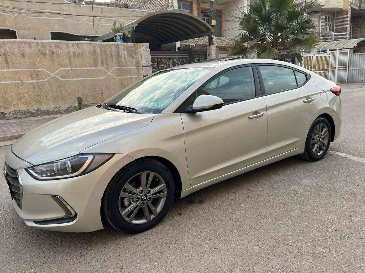 هونداي النترا موديل 2017 كير ATM وارد امريكي صور الحادث بالمنشور والباقي كفاله عامه
مكينة گير حدادية تبريد على الفحص
حجم المحرك 2000 دوش المرغوب لا تبخير ولا تنقيص فول لمتدد 1/1
بصمه ابواب بصمة صندوق
فتحه سلايت رووف طكتين 
رادار امامي رادار جانبي رادار خلفي
تحكم ستيرن
شاشة كبيره أندرويد 
داخل بيجي لونين 
تدفئه كشنات 
كامره دواره 
تدفئه تبريد 
تبريد بيانو منفصل لمس
لايتات زنون
لد امامي خلفي 
ويل كب كروم
مكان السيارة بغداد
رقم بغداد  دولي جديد بسمي شخصياً تحويل ثاني يوم  سنويه 2030 وهزه جديده
أي استفسار  ***********
