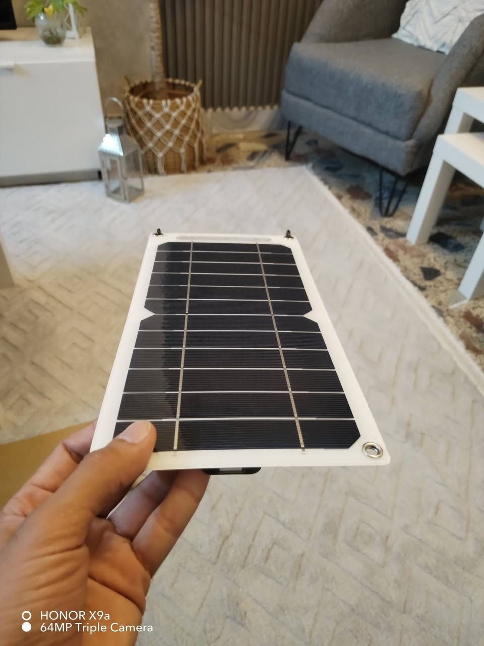 لوح طاقة شمسية شحن مباشر اكتب سعرك وبلعافيه


**إذا كنت صاحب هذا الإعلان وتريد حذفه لأي سبب، رجاءا أرسل رسالة إلى الدعم الفني**