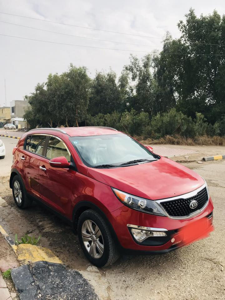 سبورتج 2012
وأرد أمريكي المحرك 2400 دوش الضرر موضح بالسونار 
السعر 120 وبيها مجال
 العنوان واسط مركز المدينة بأسمي السيارة شرط التحويل  ***********
