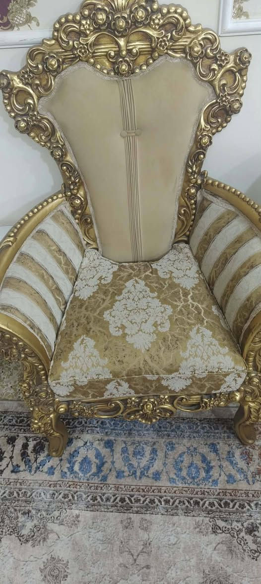 #للبيع 
تخم قنفات ملكي عشر مقاعد نظيف كولشش 
مابي اي كسر  او ضرر 
سعره ٥٠٠الف بي مجال شوي 
بغداد الدولعي قرب حسينية الامام على
@إشارة


**إذا كنت صاحب هذا الإعلان وتريد حذفه لأي سبب، رجاءا أرسل رسالة إلى الدعم الفني**