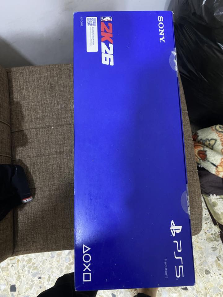 بلي ٥ ما مفتوح ابد بعده بستيكر الشركه
واحد تيرا سعر ٧٥٠ وبي مجال


**إذا كنت صاحب هذا الإعلان وتريد حذفه لأي سبب، رجاءا أرسل رسالة إلى الدعم الفني**