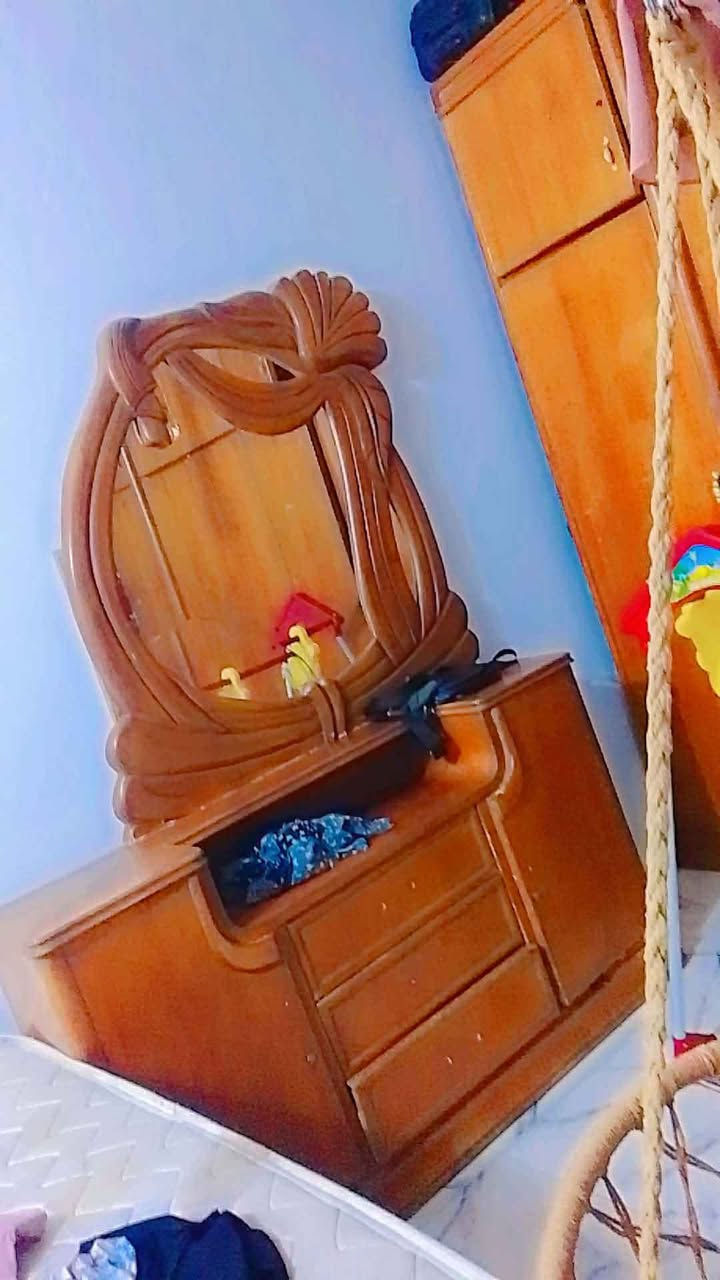 غرفه 6ابواب تزكام طابقين عوزها فقط تخت جربايه نضيفه جدا 
السعر 375 
العنوان نجف قرية الغدير النجف, العراق


**إذا كنت صاحب هذا الإعلان وتريد حذفه لأي سبب، رجاءا أرسل رسالة إلى الدعم الفني**