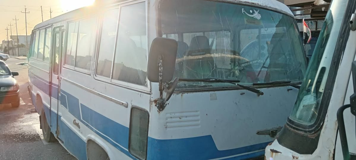 كوستر للبيع موديل 81 شرط المحرك والكير ***********   المكان طوز خرماتو
