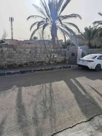 قطعة أرض في الصديقية قرب جامع دار السلام. المساحة ٦٥٨  ركن من ثلاث جها...