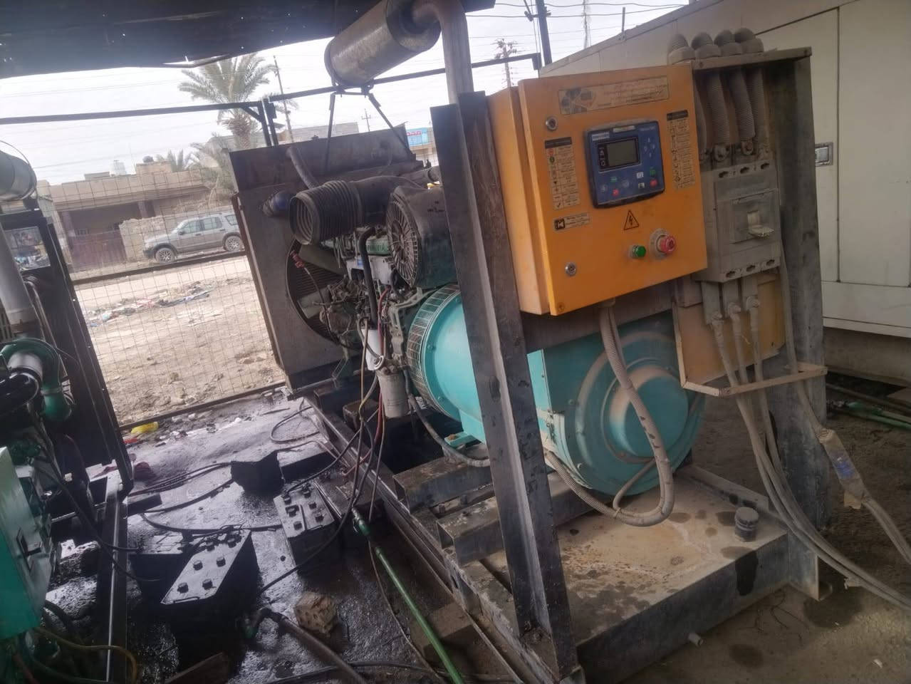 مولدة فالفو D12 انجكتر علماً أن محرك أوربي جديد رأس توليد400KVA السعر 90$
الهاتف ***********
