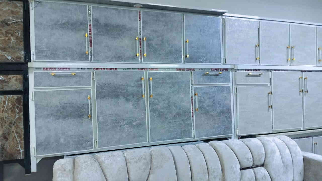 نقل وشد مجاني داخل تكريت توصيل فقط كاونترات تركيا ثقيل سنك  مرمر  يعني حمل ولاتخاف 😍شغل درجه اولئ اذا عندك كاونتر قديم هم عادي ناخذه وننطيك جديد بمكانه للاستفسار الاتصال او مراسله واتساب ***********
0777 951 9639 واتساب فقط
