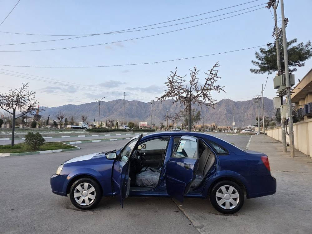فرۆشتنی خێرا 
هەرزانترین نرخ لەتەواوی بازار 
نمونەی جوانیو خاوێنیم هیناوە ماڵی دۆستە 
ئۆپترا گێر حادی ئارم پلاستیک بەشەرت سەنەوی ئەسڵی واتا ئارموو تاحویل هەموو کوردستانی پیبگەری بەشەڕتە داحموو لیدراوی نیە مووس براوە بەشەڕتە تەنیا سیپارچەی بۆیاخە 
گێروو مەکینەو کامل تندو تۆڵی کارەبای مەزبووتە چوار ویلو تایەو کەپی لۆک لۆکی لەژیرە پاتری نویە 
بەراستی ماڵی دۆستەو چرپەی تیانیە ناو دەری یەک لەیەک جونترە 
جام کارەبایە بلوتوزە بەنزین کەم داخوات بەراستی ماڵی فەقیرە
شوێن رانیە *********** نرخ $38 k رانية, السليمانية
