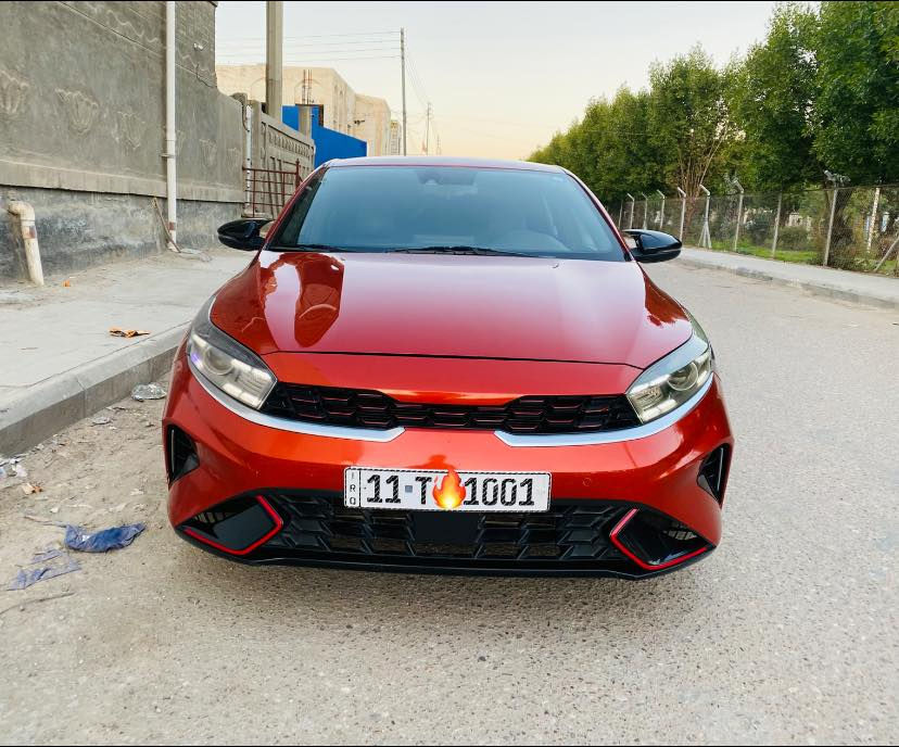 السلام عليكم 

فورتي GT-line 2023
فول مواصفات عدا الفتحه 
بصمه تشغيل عن بعد رادار جانبي رادار خلفي ورادار امامي توقف ذاتي تحديد مسار شاشه حجم كبير  فول تحكم ستيرن مودات قياده عادي نورمل سبورت فتح الصندوق اوتماتيك 
المكينه 2000 دوش المرغوب السياره نضيفه حيل 
حالياً ماشيه 60 الف ميل وداخله من امريكا ماشيه 58 الف ميل يعني ماشيه بلعراق الفين فقط ترقيم جديد صار اسبوع بغداد مشروع وطني بأسمي رقم شبه مميز 
حادثها تبديل جاملغ وباب فقط تبديل أصليات شرط الفحص وين ماتريد مال تفصيخ وبارد بلبنيد شويه من جهه الجاملغ 

السعر 163
مكاني ذي قار مركز 
للاستفسار  اتصال ***********
واتساب ***********
