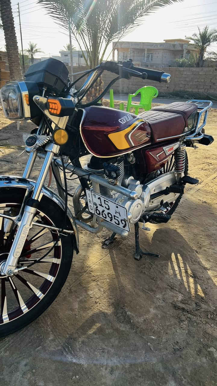 السلام عليكم للبيع مرقم وجاهز بأسمي تحويل ثاني يوم اذا تريد مكاني كرمه *********** الشراي بي خير ويدلل
