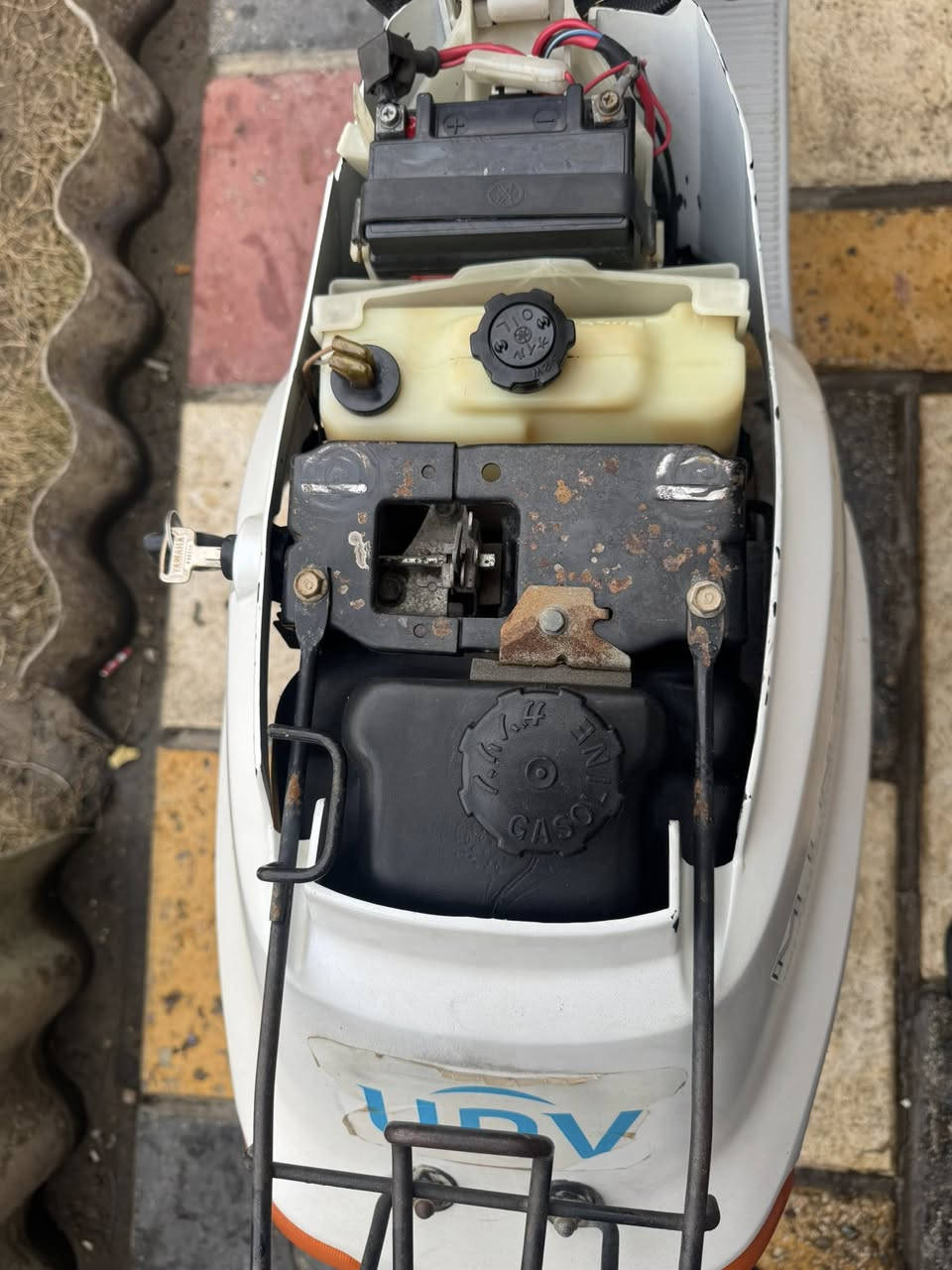 سلام عليكم للبيع ياماها منت ياباني الدراجه برغي ممفتوح بيه نكره سلف كهربائيات شغاله كله فقط تريشه نقص السعر 450للاستفسار ***********بغداد حي القاهره
