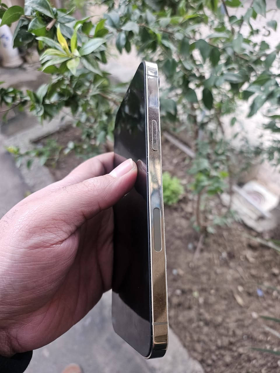 السلام عليكم متاح
ايفون 12 برو ماكس 
ذاكره 512 《512》
مبدل شاشه وبطاريه 
شاشه نوعها وسط ما اصليه
فيس ايدي شغال ضهر مكسور 
شراي يتفضل خاص


**إذا كنت صاحب هذا الإعلان وتريد حذفه لأي سبب، رجاءا أرسل رسالة إلى الدعم الفني**