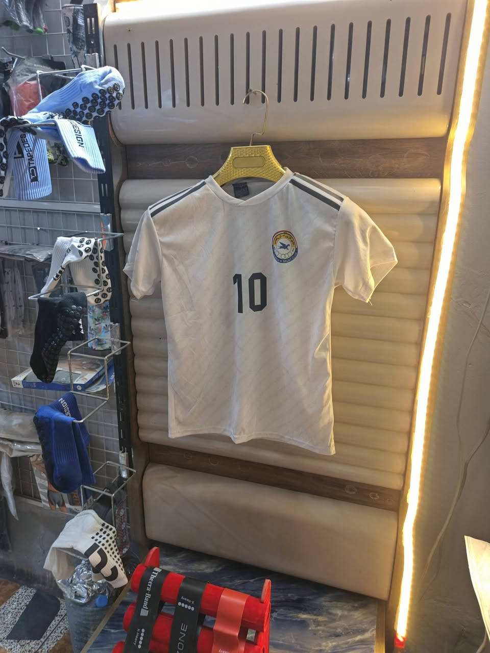 شلع معه الديكور واتساب مكاني بابل اكثر من 300قطعه واتساب ***********
