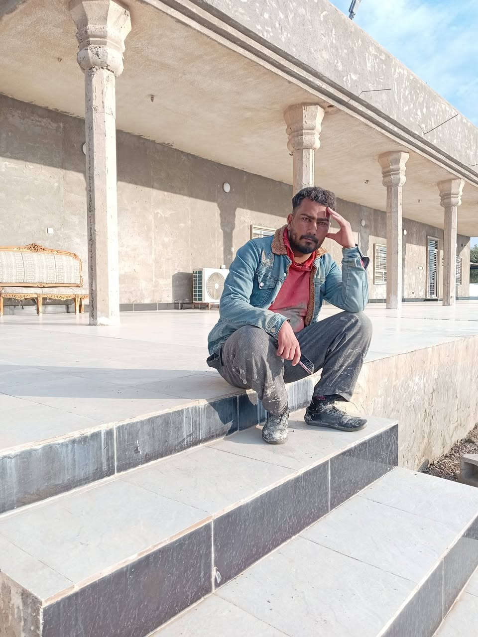 خلفه سيراميك متفرغ للعمل
نعمل سيراميك مرمر كرانيت 
بايات درج حجر قرض بورسلين 
استفسار اكثر اتصل
 ***********

‏‪مستعدون لكافه أعمال الترميم  شغل ليزر
