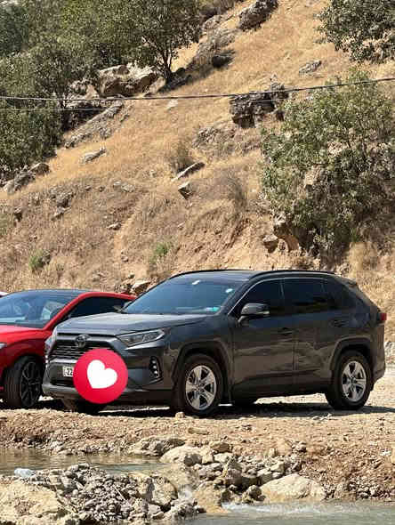 للبيع او مراوس 

تويوتا RAV4 

موديل ٢٠٢٠

وارد امريكي 

المواصفات  

سلايد روف 

بصمة تشغيل وبصمة ابواب 

رادار ٣٦٠ درجة يعني امامي+ خلفي+ جانبي 

رادار تفاعلي تنبيه ماقبل الاصطدام فرملة اوتوماتيكية 

قيادة ذاتية مثبت سرعة 

تبيه الخروج عن المسار والعودة الى المسار 

تدفئة ستيرن 

تسخين ماء الماسحات 

عالي اوتو 

تحكم ستيرن جهتين

شاشة اعطال 

ابل كاربلاي 

اندرويد اوتو 

اوتو هولد 

اوتو ستوب 

سايد بريك كهربائي 

ست وضعيات قيادة 

Normal 

Eco 

Sport 

Mud&sand 

Rock&Dirt

Snow 

تدفئة مقاعد 

كشن كهرباء 

اربع جام اوتو 

صندوق كهرباء 

اشاير بالمري 

نقطة عمياء 

لايتات لد امامي خلفي 

لايت اوتو 

حادث السيارة 

فقط الصندوق الخلفي والجاملغ جهت اليسرة ومصلحات 

عنواني بغداد المعلمين 

 

للاستفسار *********** 

متوفر واتساب 

السيارة ماشية ١١٧ الف كيلو مو ميل 

والسيارة صيانته كاملة وجديدة
