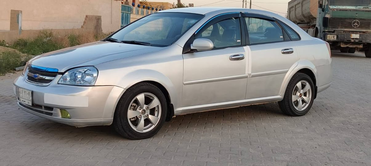 اوبتره مديل 2006 وارد خليجي مكينه وكير اوتماتيك وحدايه تخم تاير جديد تبريد ثلج سياره كفاله عامه من ضربه  سياره جاهزه مال جناي سعر 62 وبيه مجال رقم ***********
