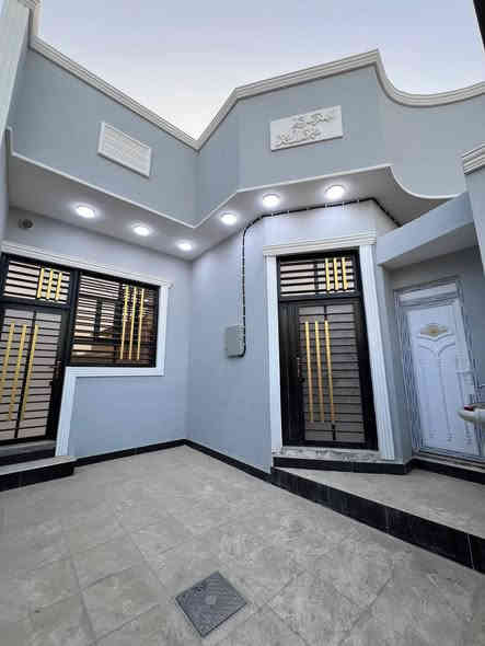 أسعد الله أوقاتكم بكل خير
تابع تفاصيل هذا البيت 👇🏻
فارغ وجاهز للمشتري ان شاء الله
تستلم بيتك بعد كتابة العقد .
طابو صرف زراعي عراقي 🇮🇶
………
#المساحة ( الواجهة 12م * النزال 12.5 ) = 150م
#يحتوي :: كراج . صحيات خارجية خاصة بالضيوف
كلدور . استقبال . صحيات داخلية خاصة بالعائلة
مطبخ . غرفتين منام . درج . صالة #حبس_بورد 
………
#العنوان :: إبي الخصيب - أبو كوصرة 
جهة السايدين الداخلي قرب حسينية الأمام القاسم
………
#الخدمات :: شارع تبليط 10م ماء كهرباء مدارس 
منطقة سكنية وهدوء والبناء فيها منضم وراقي
……..
#السعر :: 78 مليون قابل للتفاوض 
…….
#للأستفسار :: *********** متوفر واتساب
