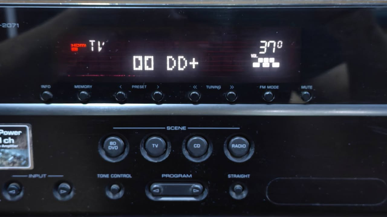 Yamaha HTR 2071 5.1 ch جهاز ياماها مسرحي 5.1
٢٤٠ واط منفذ HDMI 2.1 ARC   يدعم 4k 60hz 
مع منفذ صبووفر (دمام) يعني بيه مضخم داخلي  (اذا عندك صبوفر عادي مو كهربائي تكدر تربطه مباشر ) بالاضافة لمنفذ preout   الجهاز نظيف جدا مع الريموت وباقي المواصفات واضحة بالصور السعر ٣٠٠ الف مكاني موصل لا يوجد توصيل


**إذا كنت صاحب هذا الإعلان وتريد حذفه لأي سبب، رجاءا أرسل رسالة إلى الدعم الفني**
