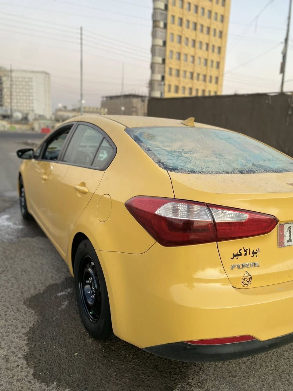 السلام عليكم كيا فورتي للبيع 2014
***********
