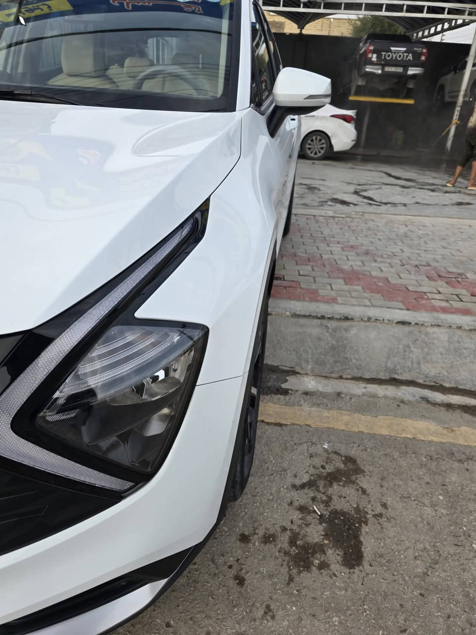 سيورتج 24 خليجي محرك 2000cc ماشية 45 الف كيلو .السيارة بحالة الوكالة
رقم اربيل بأسمي 
ممكانها كربلاء 
السعر 215
*********** وتساب
