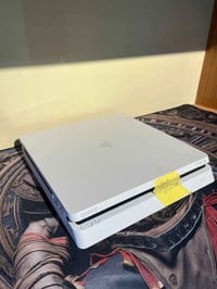 بلي 4 مهكر نظام 12 مع جوستك واحد فقط السعر 260الف التوصيل متوفر لجميع ...