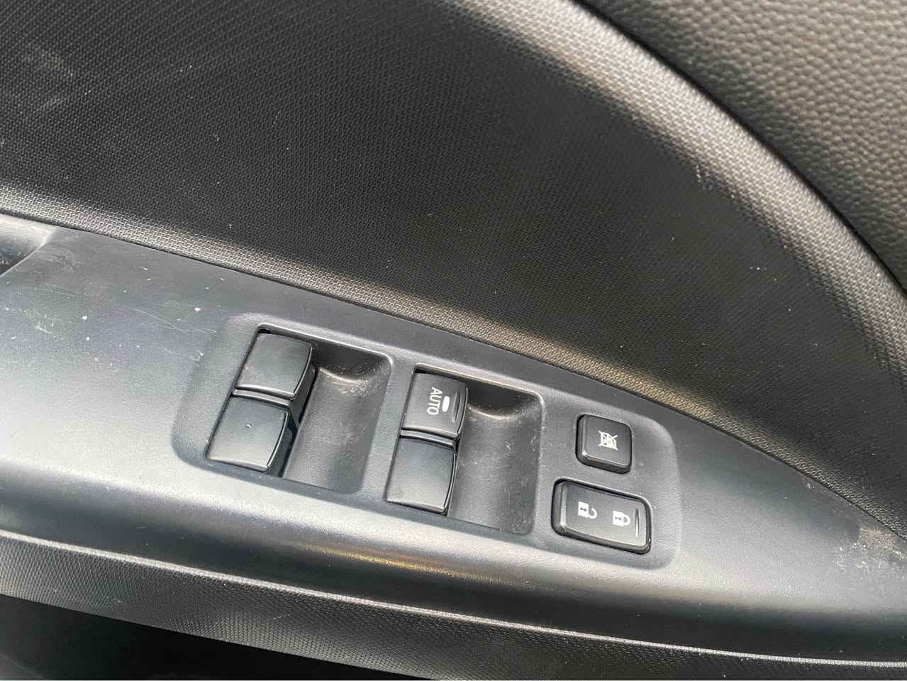 ميراج بي سبوغة نمونة لةجواني 
تحديد صرعة
شاشة گةورة -كاميرة _حاسة
جوار جام كارةبا
لوكة 15هزار روشتية

*********** أربيل, العراق
