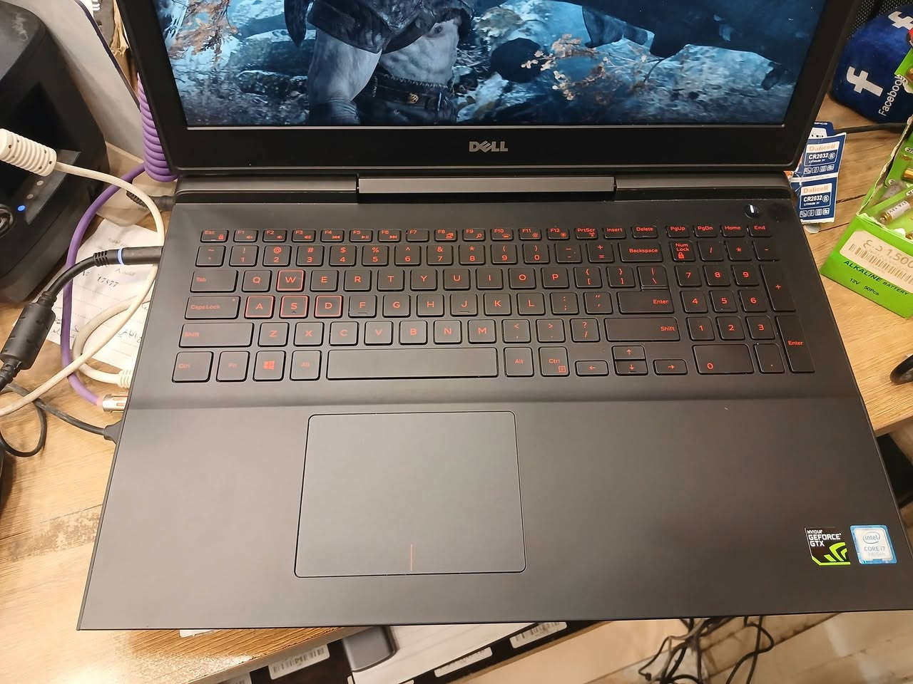السلام عليكم
السعر ٥٠٠ قابل للتفاوض شي بسيط *********** يكون الرد اسرع مكان بغداد 
Cup i7 7700hq 2.8
Ram 16 ddr4 
Hard hhd 500 + m.2 /256 
Vga 1050 ti 4g 
Lcd 4k 60 h 15.6 
ملاحظة شاشه بيها بكسل
