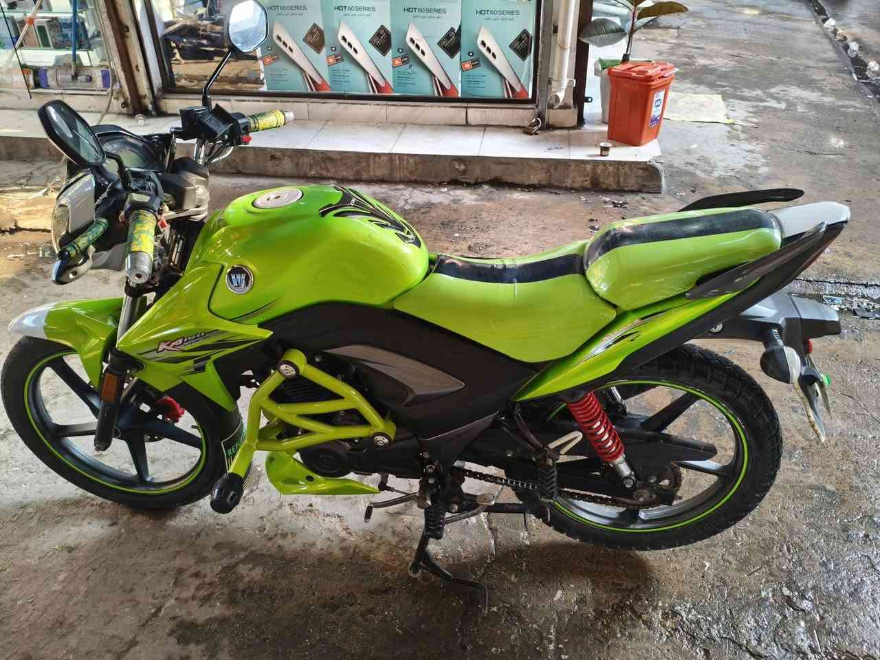 هاوجي لبيع مسجل مابيه لوحات موديل 19 سعر 15و بيه مجال مو شراء الا يعلق***********
