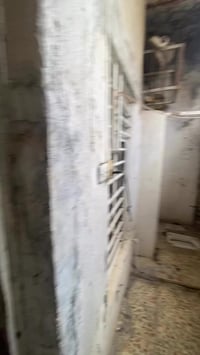 مشتمل صغير • حي الحسين • قرب كراج الاقضية