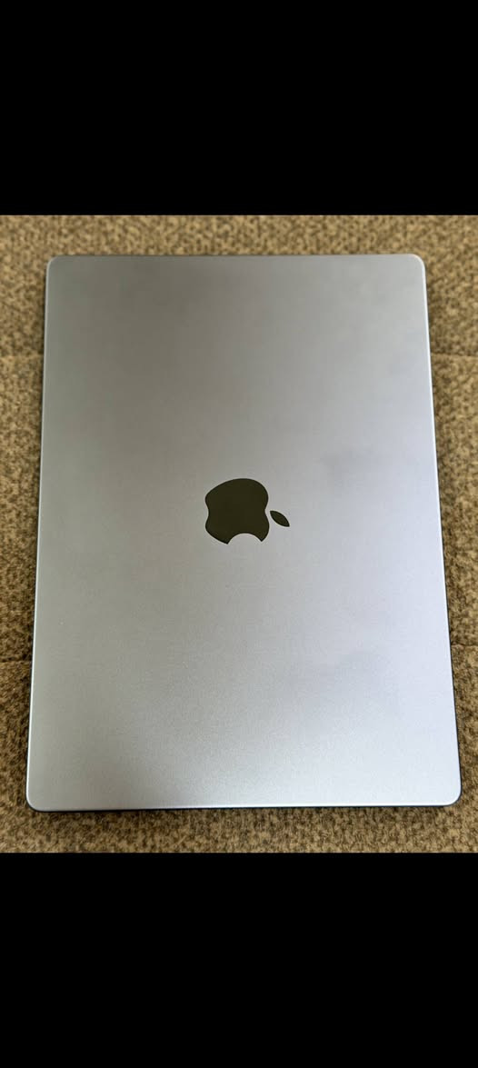 للبيع MacBook Pro M3 Pro بحالة ممتازة جدًا 
للبيع MacBook Pro M3 Pro بحالة ممتازة جدًا 🔥
Apple M3 Pro
RAM 18GB
معالج 11-Core
الجهاز نظيف جدًا ويعمل بكفاءة 100% مشحون 9 مرات بس
مناسب للتصميم، البرمجة، المونتاج، والاستخدام الاحترافي.
📍الموقع: بغداد
💰السعر: 2,700,000
📩 للاستفسار أو المعاينة، راسلني على الخاص 
***********
