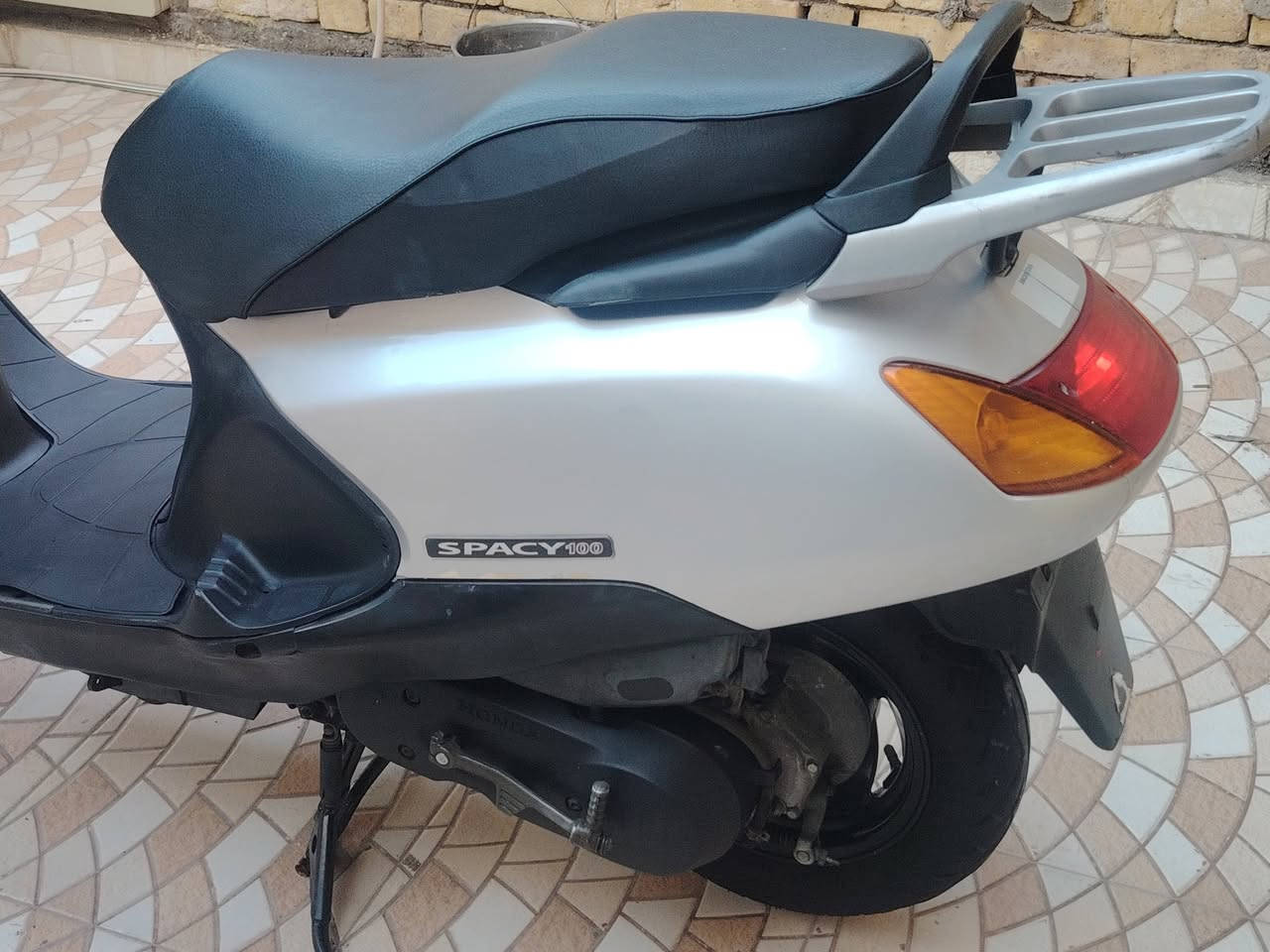 سلام عليكم سبيسي ياباني رمبه كفاله عامه ماشيه 11 ألف /***********/ مكاني كوت
