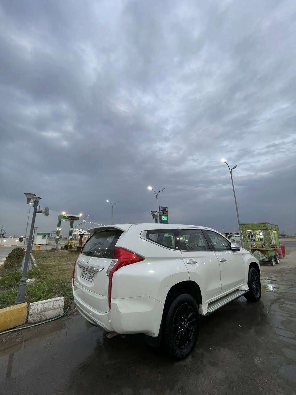 السلام عليكم للبيع أو مراوس  

باجيرو منتيرو سبورت  2019

فول مواصفات 

مكفولة كفالة عامة  بدون صبغ بدون تبديل 

رقم اربيل الجديد

            

                  

تحكم ستيرن جهتين 

ناقل حركة 8 سرعات + شفتات 

فتحة سقف سلايد

بصمة تشغيل و ابواب 

فور ويل درايف حقيقي

نظام التحكم بوضعيات الدفع الرباعي

نظام نزول منحدرات 

نظام مانع انزلاق 

رادار منع تصادم 

داخل جلد 

٧ راكب  تكييف مركزي 3

نظام تثبيت السرعة

حساسات أمامي خلفي 

مرايات كهربائية

نوافذ كهربائية ٤ اوتو

شاشه مركزيه تدعم نظام اندرويد اوتو  بلوتوث

كاميرا خلفية 

مكان السياره بغداد الراشديه 

السعر مناسب جداً 

اتصال ع الرقم 

***********
