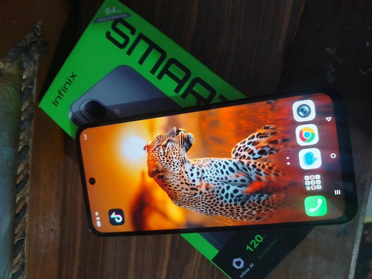 سلام عليكم جهاز ان فنكس نوت 10  ذكرته64/6جديد جهاز مكفول كامل ملحقاته مكان دوانيه السعر 90 /***********
