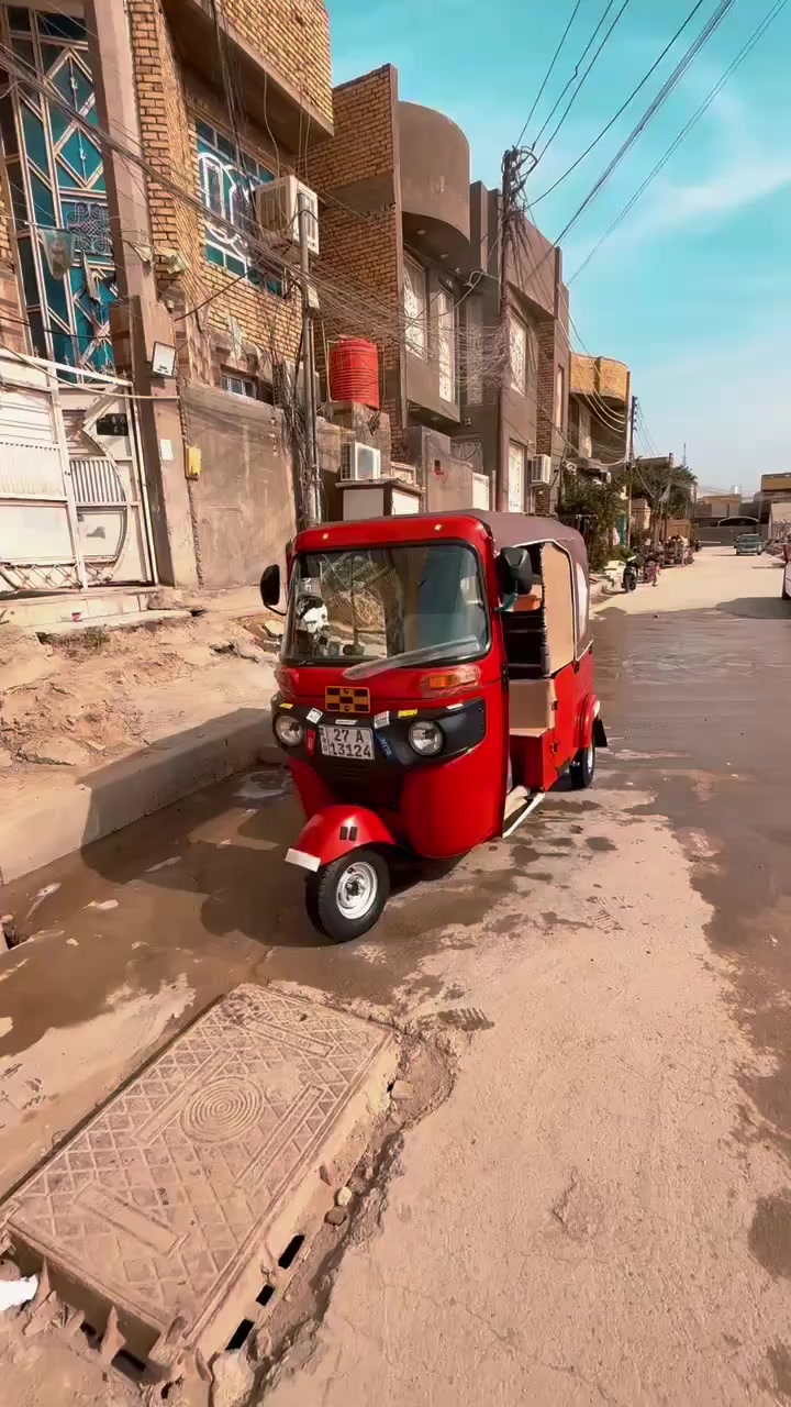 اعيد النشر بسبب الوعود الكاذبه

السلام عليكم شباب رمضان كريم عليكم 
اخوان تكتك للبيع موديل 22 شهر 10 كفاله عامه اي نقص مابيه كبل للشارع وخير من الله
ابيع فارغ شركة مكاني ناصريه مركز الحبوبي
***********
