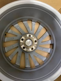 عجلات 18 • يابانية أصلية • نضافة ١٠٠٪