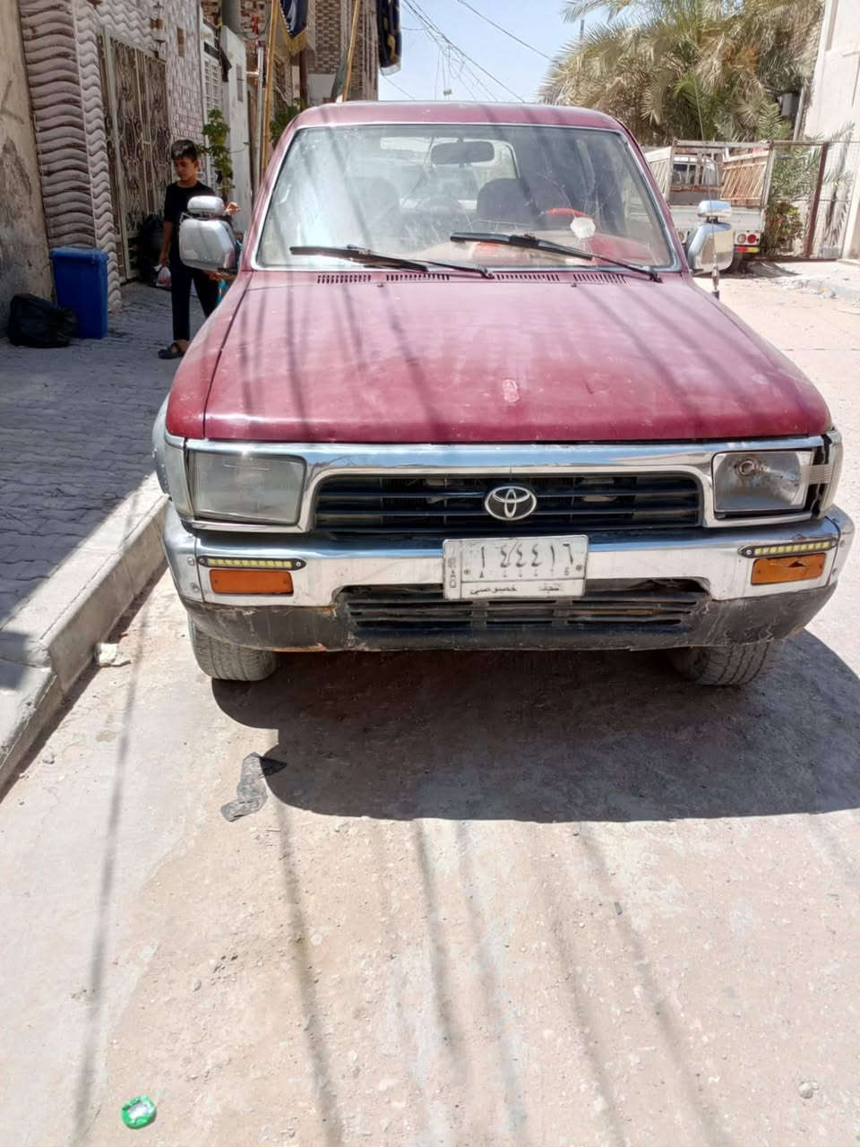 السلام عليكم سياره حلوه وجاهزه مكينه وكير بطه حاويه رقم نجف المالك يريد مداور بيع سريع سعر ٣٠وبيها مجال بصيط مكان سياره النجف قرب فلكة المطار والاتصال برقم***********

