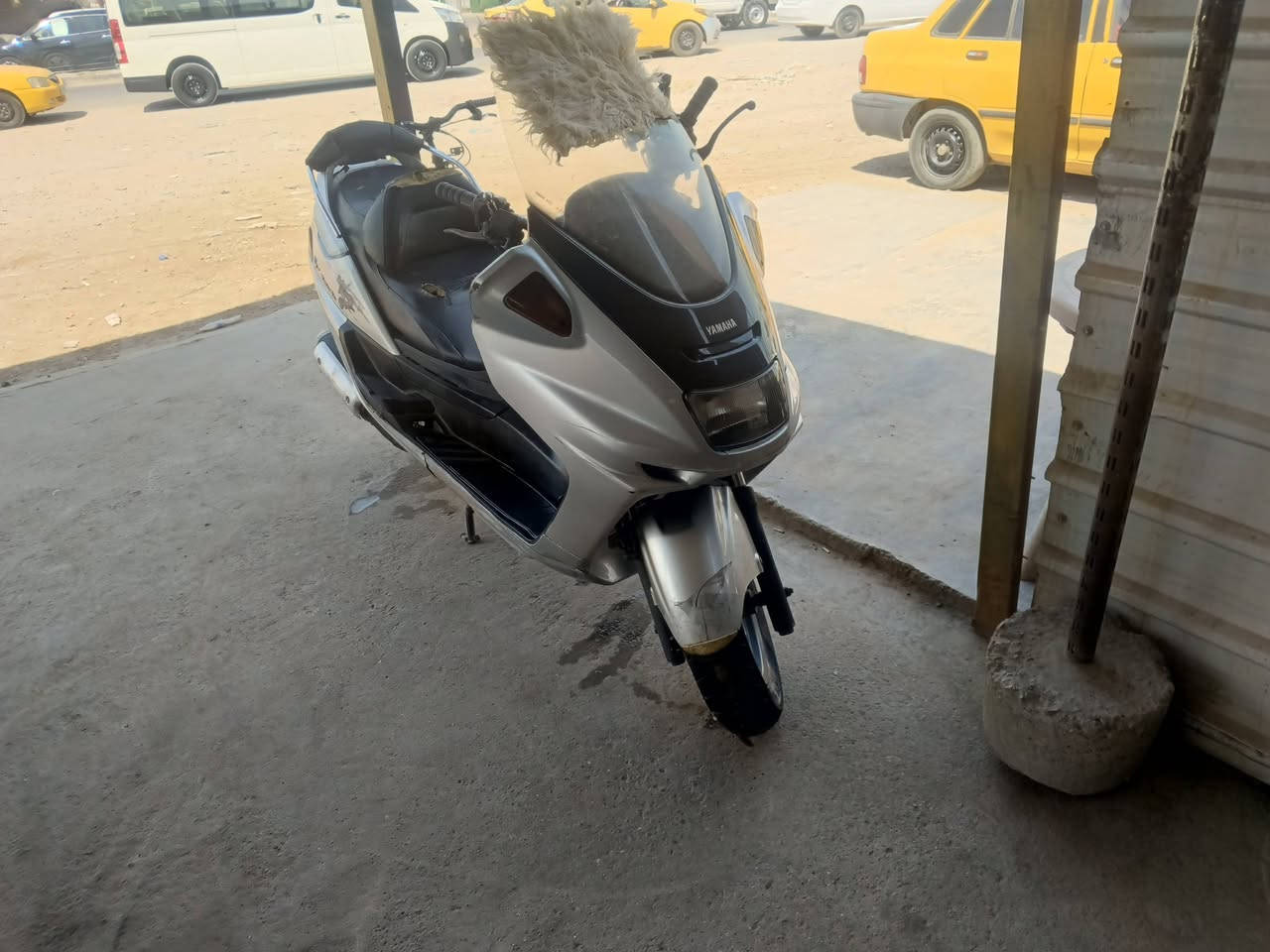 دراجه سعر 650مكينه مكفوله اوراق كامله و بيه مجال ***********.***********
