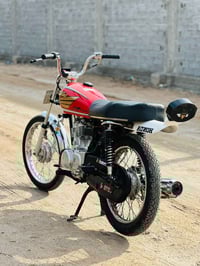 مديل 14 • رقم عربي • مكفول