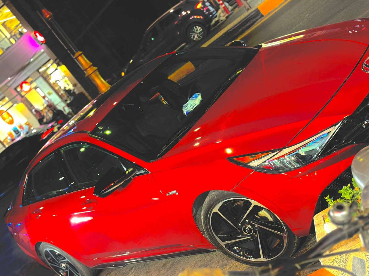 النترا ان لاين  N Line 2023

1- مكينة تيربو رياضي 
2- كير اوتو دبل كلج (DCT) 
3- سلايد روف (فتحه سقف) 
4- شفتات ستيرن رياضي 
5- مود سرعة في الدشبول نظام انطلاق 
6- بصمات تشغيل + بصمة ابواب ( تشغيل عن بعد ) 
7- شاحن لاسلكي بدون كيبل
8- كشنات تحكم كهربائي 
9- تدفئة كشنات 
10- كشنات رياضي حضن 
11- تحديد مسار 
12-شاشة دجتل
13- رادارات 

وبعد هواي مواصفات ماشيه ٢٩ الف 
حادثها تبديل فقط وكلير جاملغ الايسر السعر ١٥٧وبيها مجال
للاتصال ***********
