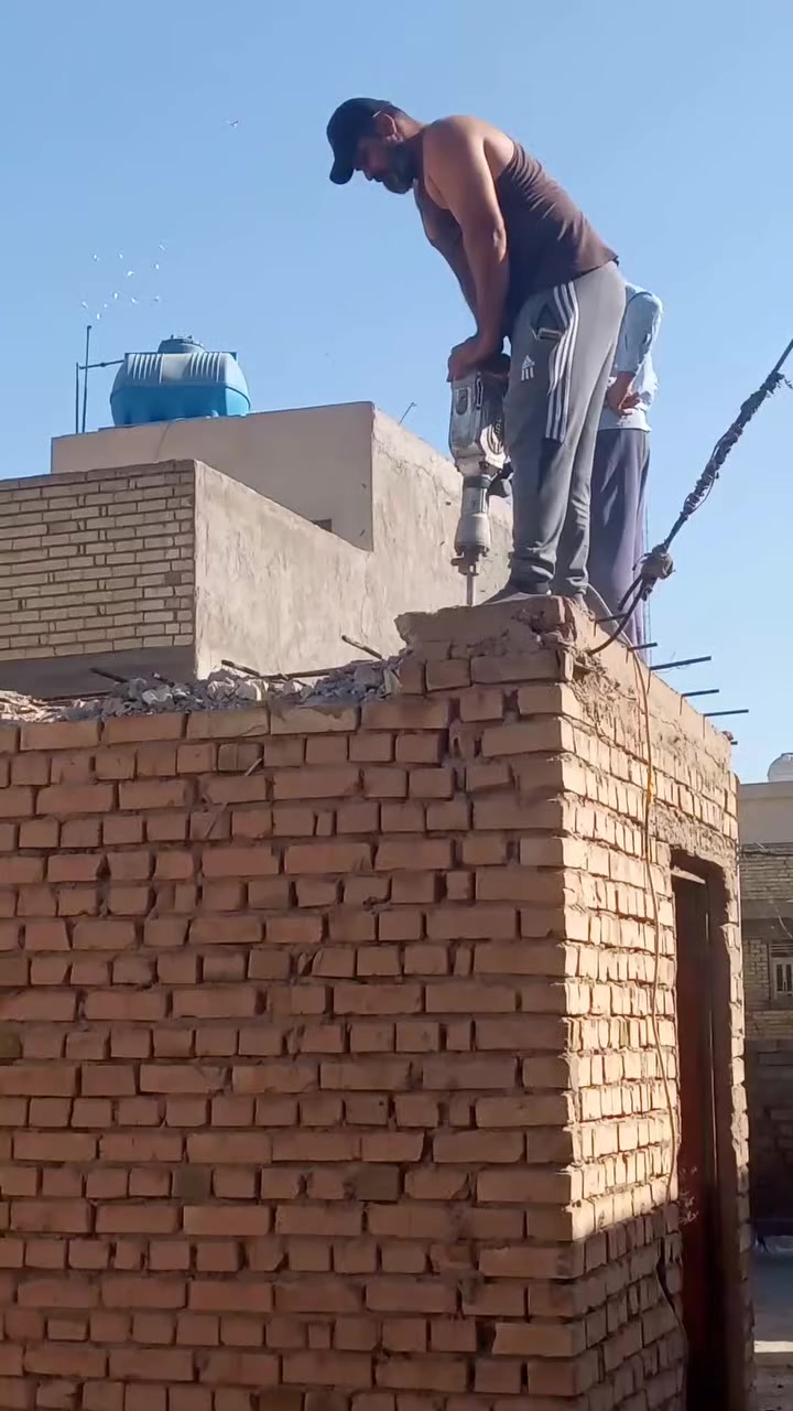 السلام عليكم ورحمة الله وبركاتة كادر تفليش
سقوف جدران ارضيات رباطات تكشير كافة التفليش اتصل وبل خدمة وكل الغراض جاهزة عليك بس تتصل واجيك وخادم 
***********حسن
