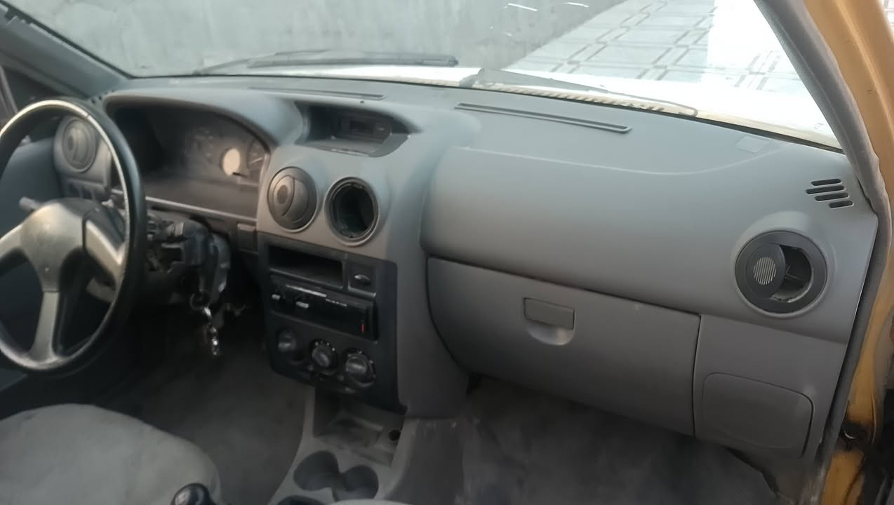 سلام عليكم سايبه مديل 12 مكينه كفاله كير الثالث يفلت ،تبريد شغال سنويه منتهيها ب23 
راعيها بلقبله مااندله السعر 8 العنوان البصره ،***********
