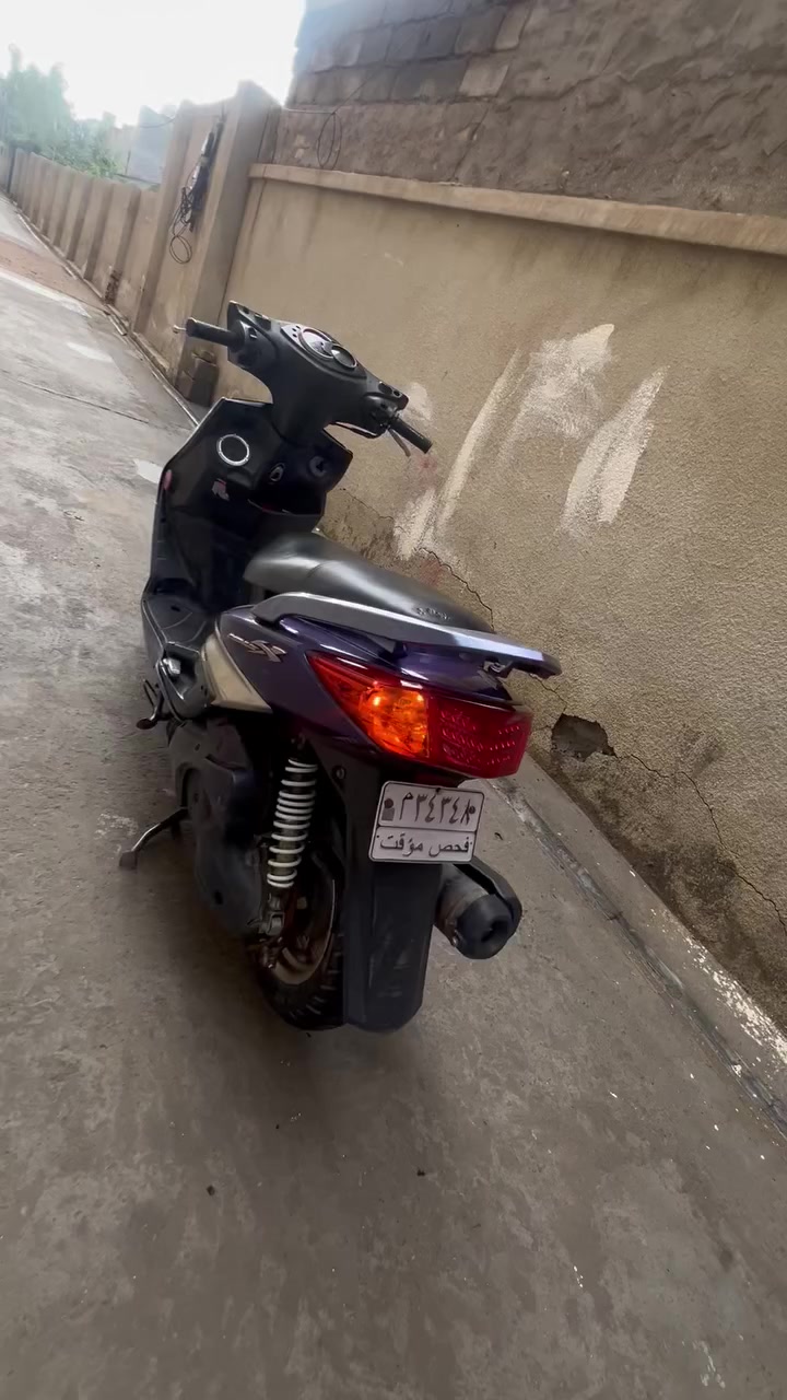 سلام عليكم سكنس فحل نوزل كولد طلاعات خطين دراجه بجيس ماشيه ثمنتالاف دراجه بلاديه ممفتوحه تجي وشوف نصبتها تخبل كلش جديده كهربائيات شغاله تايرات جدد الله شاهد مموكفتني مكينه ناعمه وخرسه صدرها امامي خلفي طسته ناعمه متحس شلعه معدل  تخبل سعرها 950 مكاني بغداد الاعضميه ماجاوب ع اي تعليق تجي خاص شلع عيوني واتس***********
