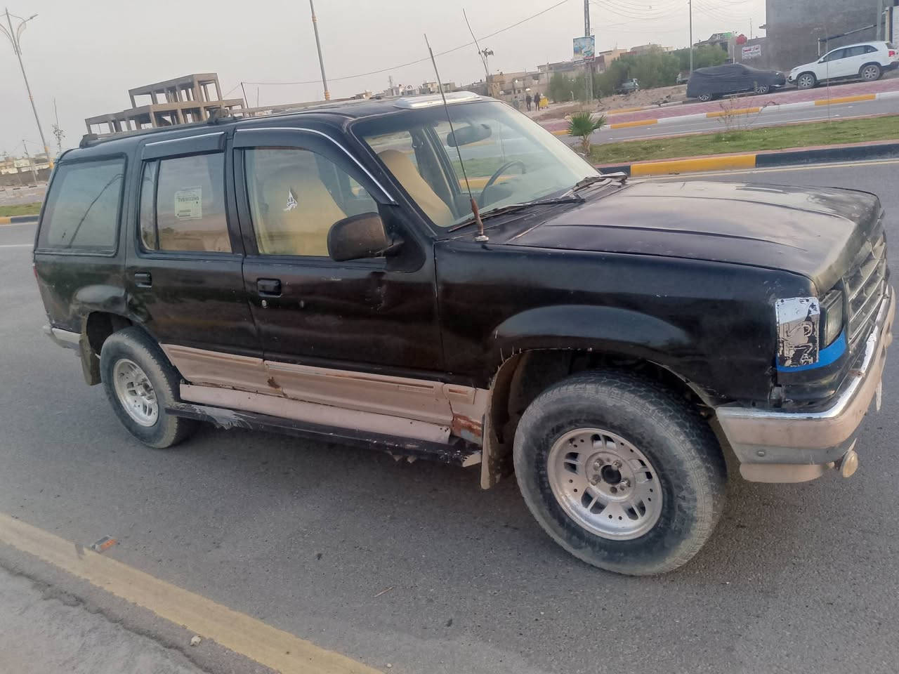 فورد اكسبلور موديل 1993 للبيع تحويل مباشر مكان كربلاء الحولي ***********
