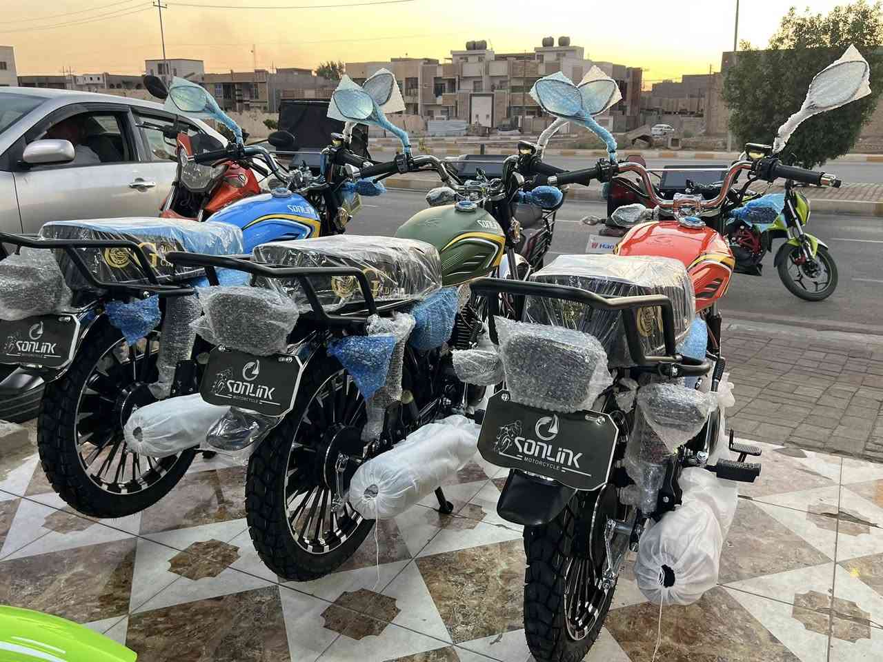 على بركة الله تم وصول دراجة السولنك الاصلي موديل (2026)🔥
محرك أسود/حجم المحرك (200)
ضاغطة وزنجيل(CBF)محرك هاوجي ✅🔥🔥
شاشة ايباد 🔥
جهاز انذار ✅
متوفر جميع الألوان 
….البيع بل نقد والتقسيط 
اللأستفسار أتصل أو راسلنا واتساب 
(***********)☎️📞📞📞📞
