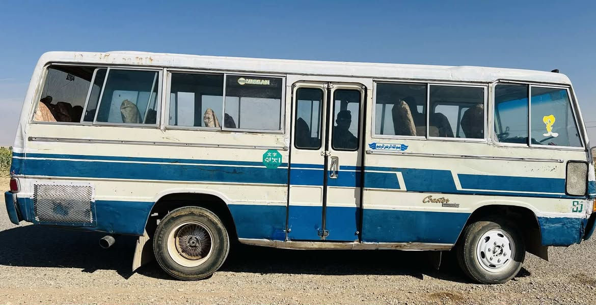 السلام عليكم كوستر 81 محرك يصرف رقم نينوى تايرات الطخم نص عمر السعر مليونين وربع وهذا رقمي خابر وتدلل (***********)(***********)
