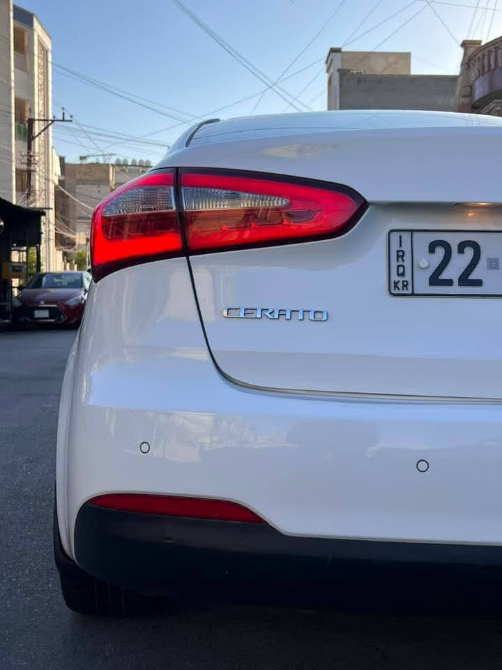 السلام عليكم سيراتو 2014فول مواصفات عده الفتحه وارد ايراني السياره كفالة عامه كشنات جلد تبريد قطعتين بصمه تحكمات ستيرن مثبت سرعه بيهه هواي مواصفات بعد
السعر 140وبيهه مجال للطيبين 
***********
***********
