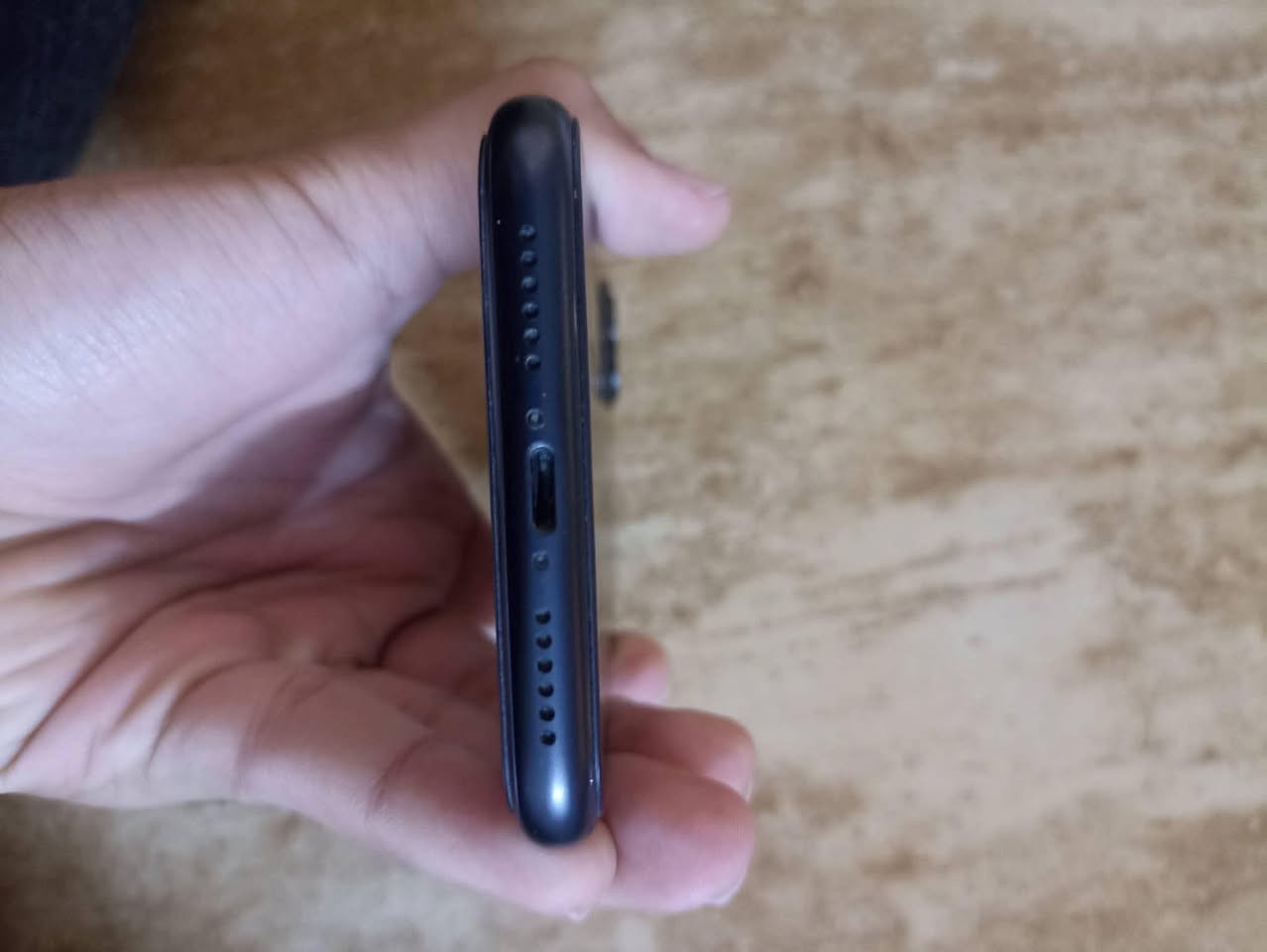 السلام عليكم
ايفون XR

اللون اســـود

الذاكره 64

التلفوت مستبدل بطاريه شرط اصليه وضهر 

الباقي مكفول 

مكاني بابل /محاويل 

السعر 160 وبي مجال

للاستفسار خاص او ***********
